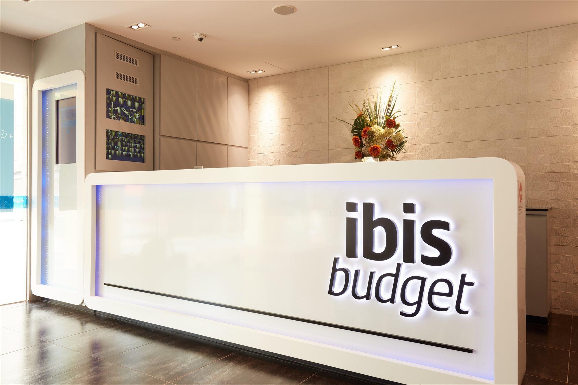 Ibis Budget Singapore Selegie Eksteriør billede